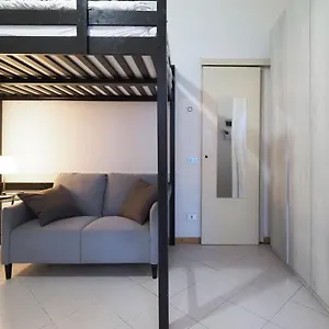 https://calvi-studio.it-lombardy.com